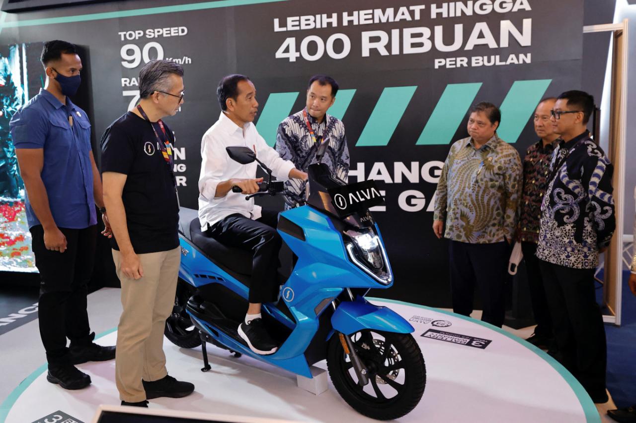 Government EV grants for two-wheelers
